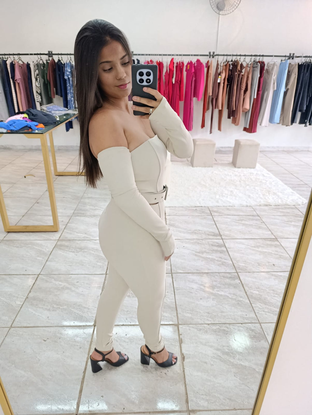 Macacão Marrom– Estilo e Conforto com Elegância