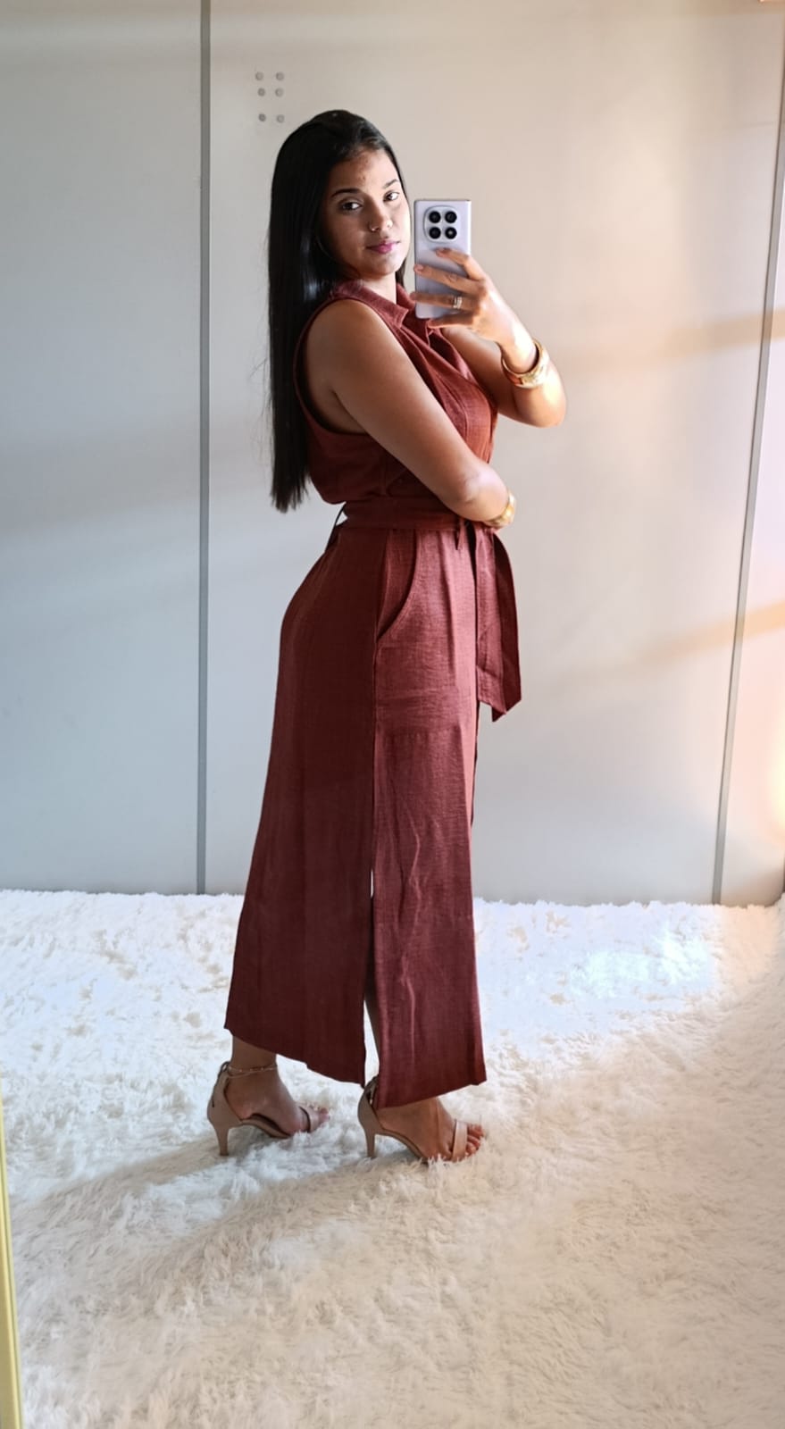 Vestido Midi Terracota Elegante com Faixa