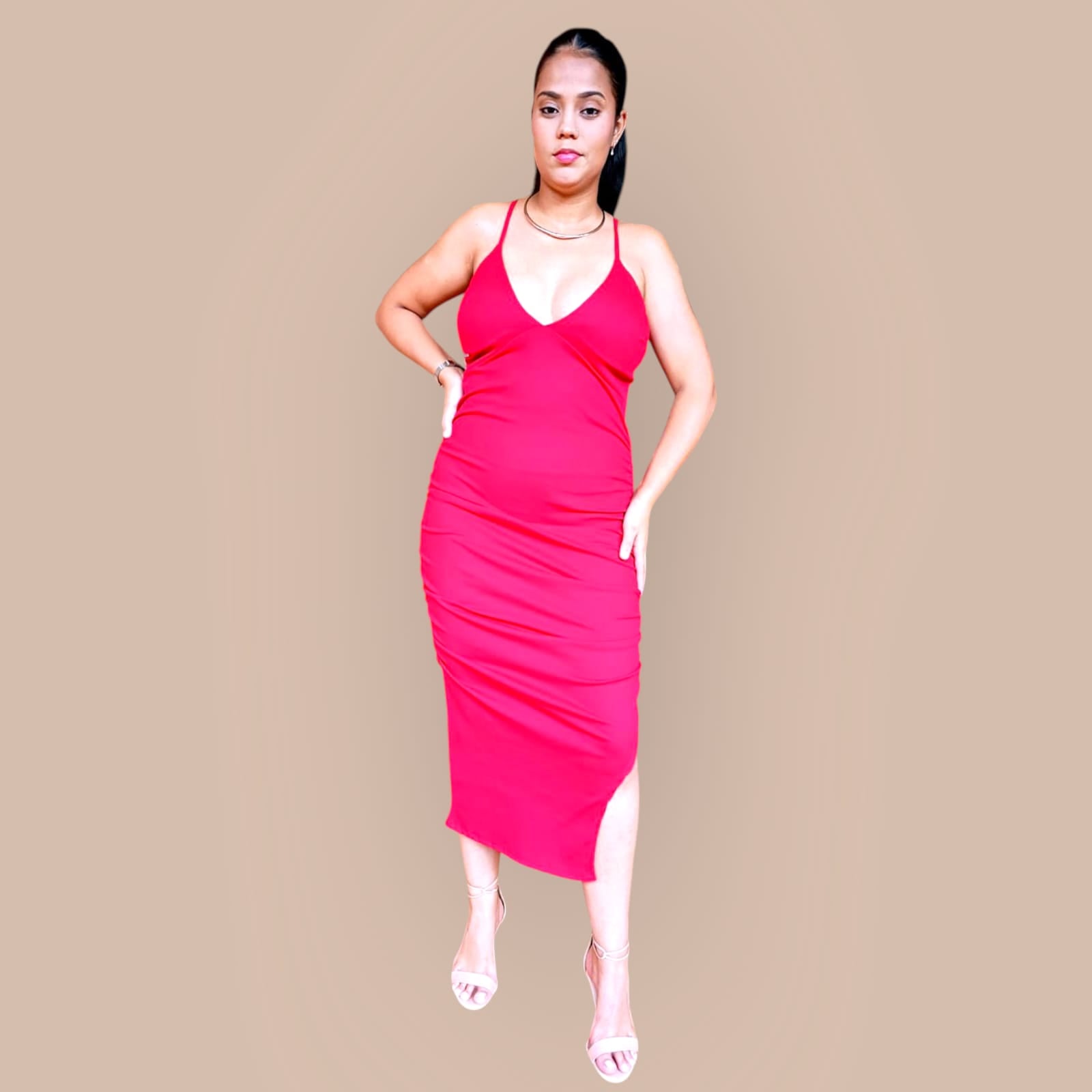 Vestido Midi Franzido Com Alcinha e Caimento em V (RBT)