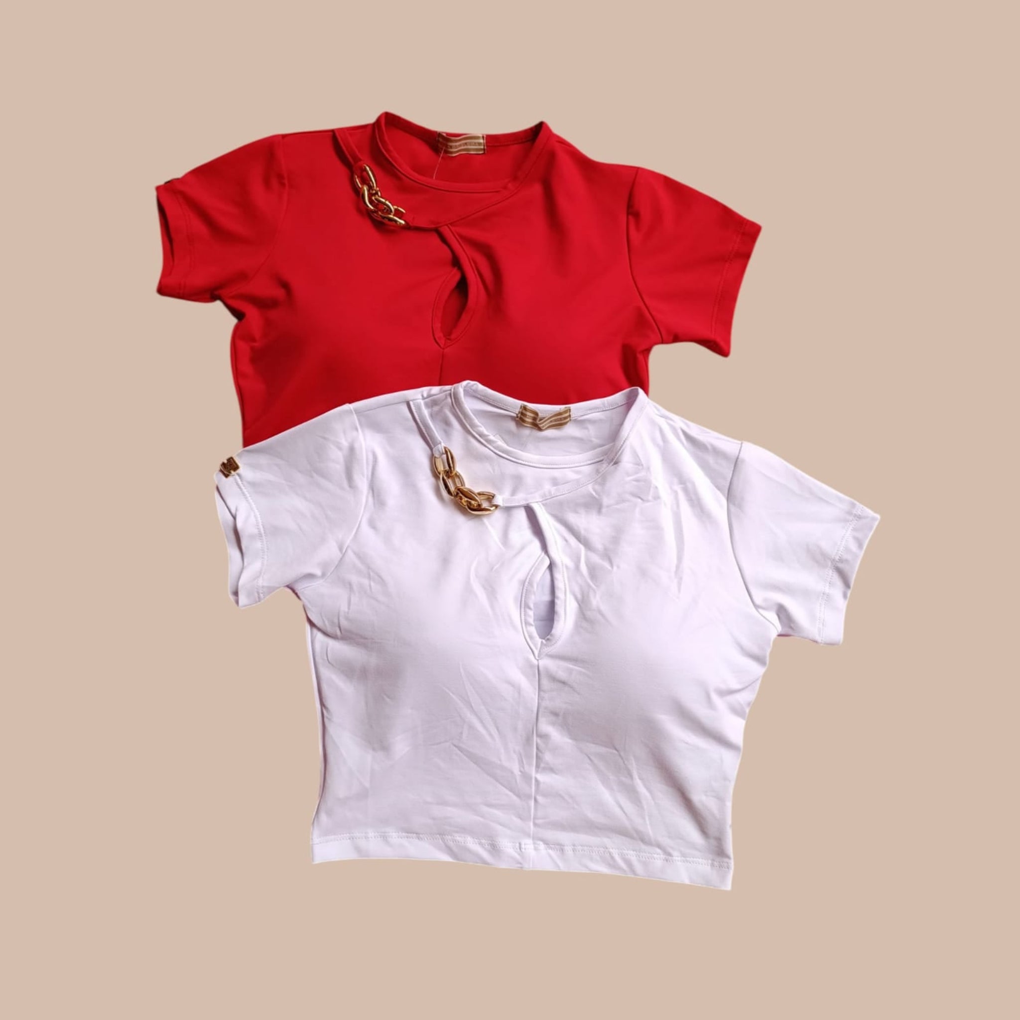 Cropped Feminino com Corrente – Elegância e Conforto