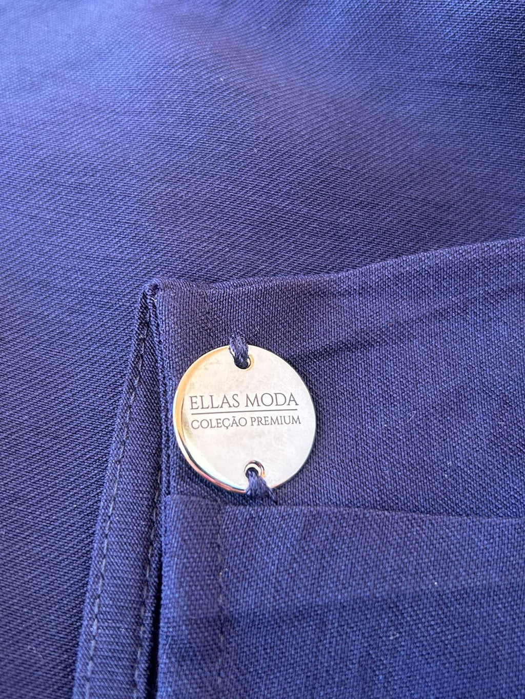Vestido Midi Chemise em Viscose Premium Azul Marinho - Caimento Leve e Elegante